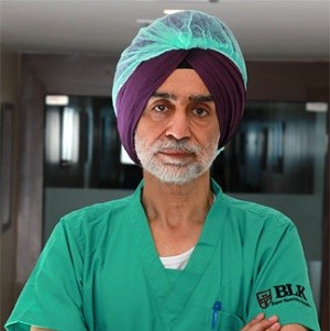 dr-avtar-singh-bath-cosmetic-plastic-surgeon in india